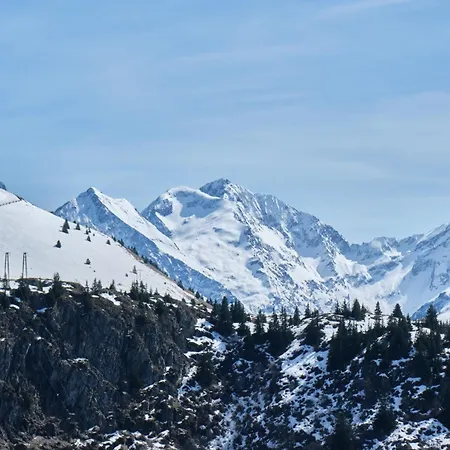 Au Pied Des Pistes Apartment Huez